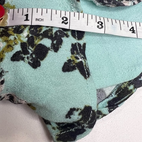 Free People Fiona Printed Flutter Shorts in Mint Combo High Rise Size 4 - Picture 9 of 16